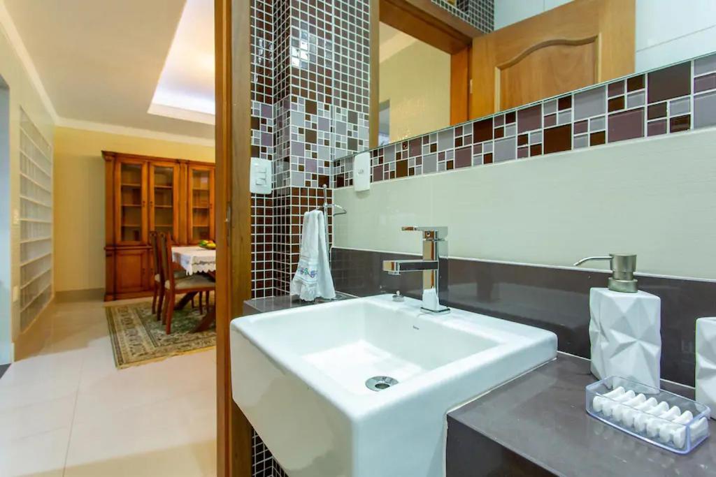 Alt House 706 Norte Hotel Brasília Eksteriør billede
